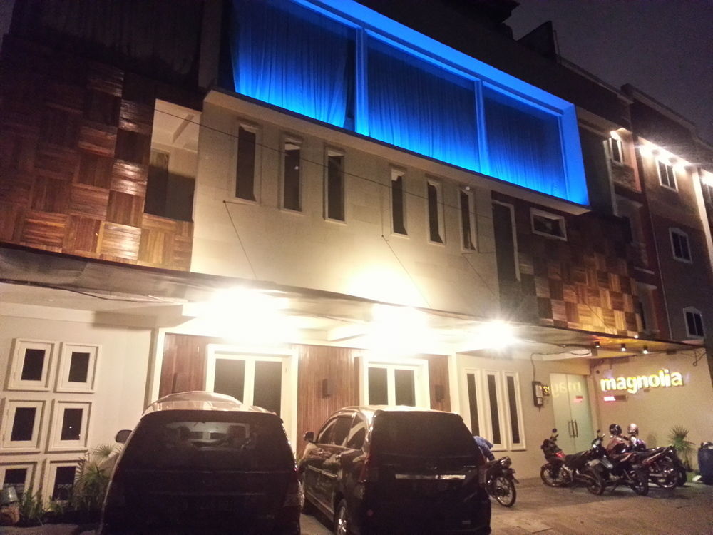 Magnolia Hotel Yakarta Exterior foto
